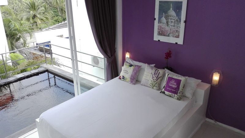 rent Sacre coeur room with pool on terrace and sea view in the distance, villa Paris koh samui Thailand